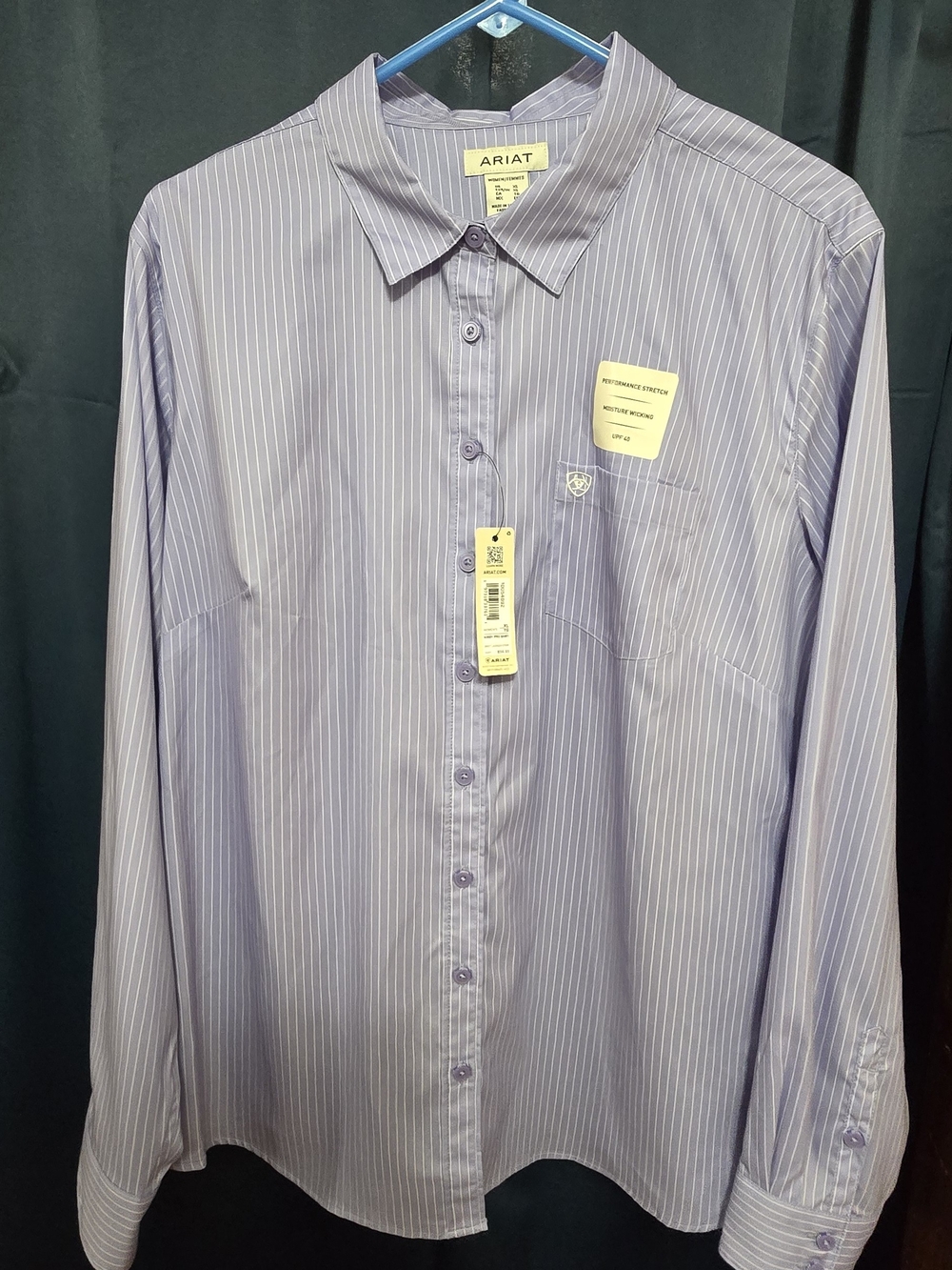 Ariat Women’s XL Light Purple Stripe Long-Sleeve Button Down Shirt